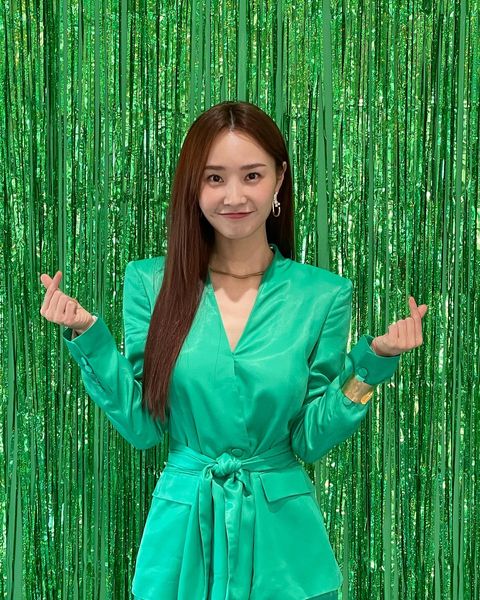 인스타그램 배우희 wearing PB027B